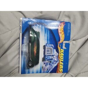 2001 Hot Wheels Haulers Green With Flames Truck New
